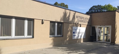 Bejárat Betegfelvétel, Röntgen, Légzésfunkció, Szakambulancia. 